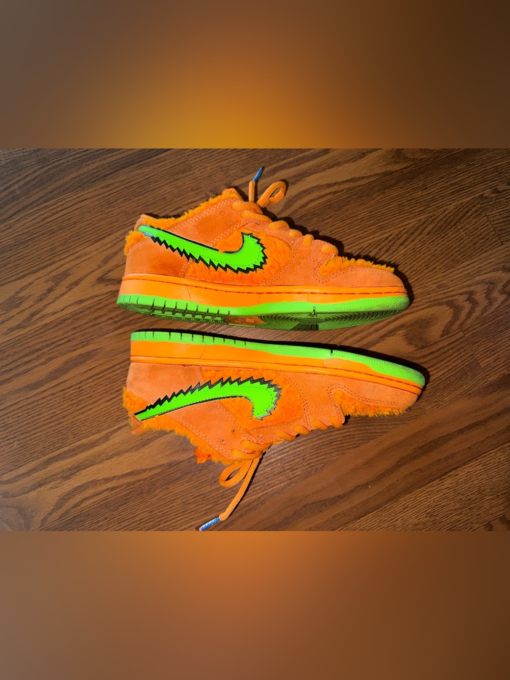 Nike Grateful Dead Orange and Green Low-Top Sneakers